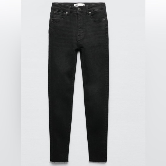 Zara the high waste skinny jeans, size 8, black - Picture 3 of 9
